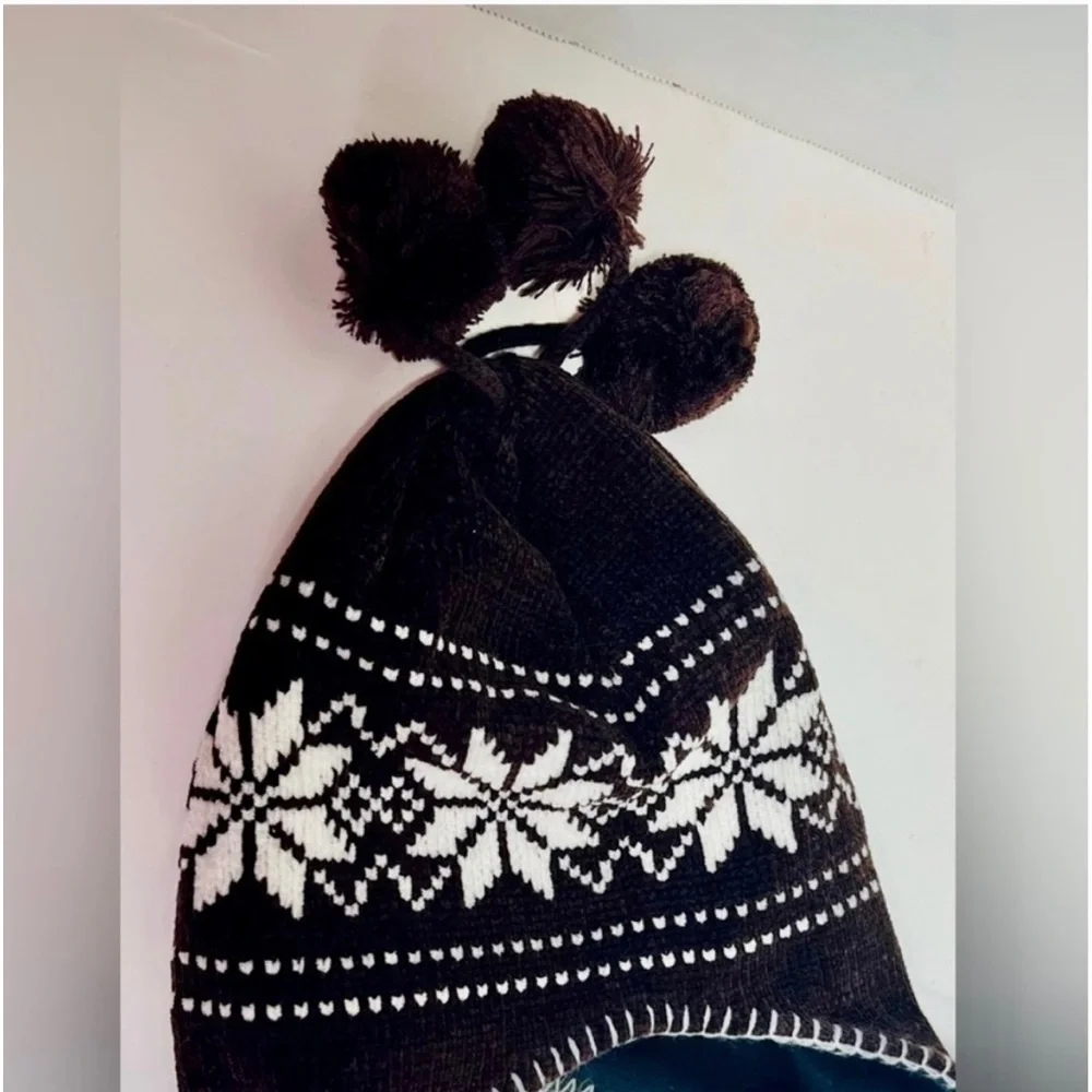 VINTAGE WINTER NORDIC SNOWFLAKE BROWN & WHITE HAT (UNISEX) (LARGE KIDS)